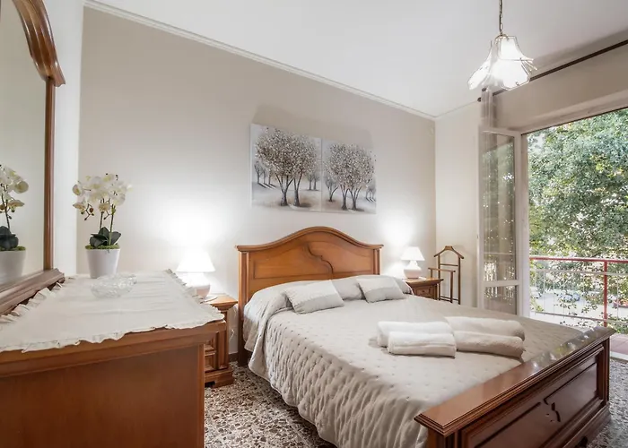 Domus Umberto - Guest House